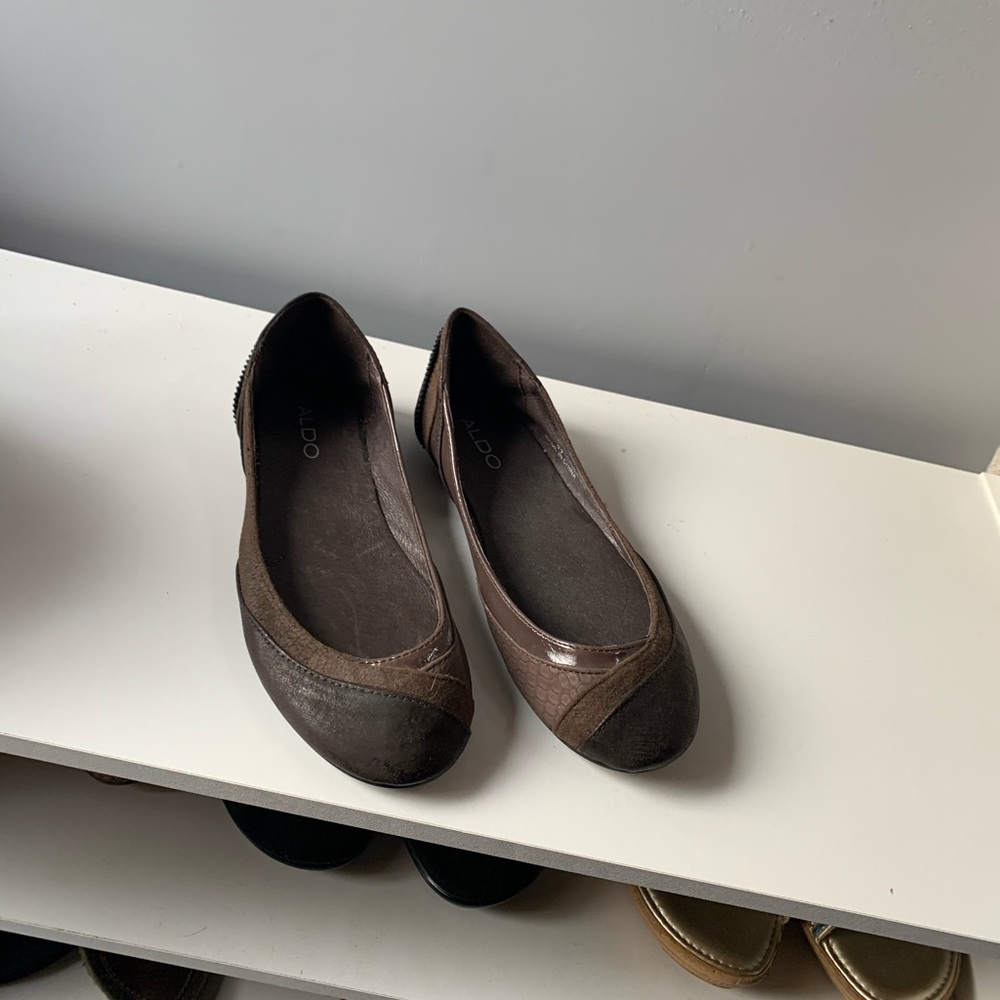 Brown flats Aldo